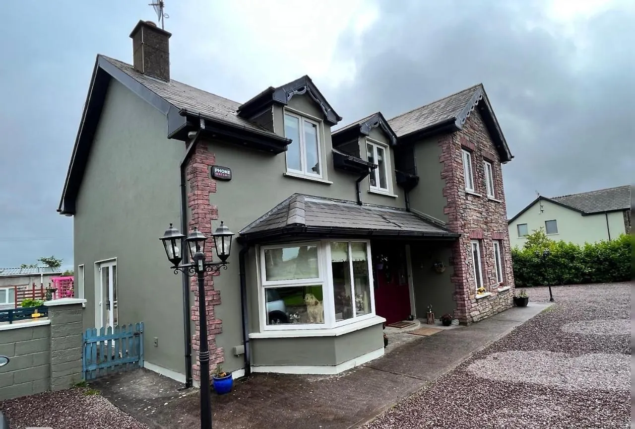 Hightree House Apartment Cork Homestay